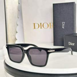Picture of Dior Sunglasses _SKUfw77121933fw